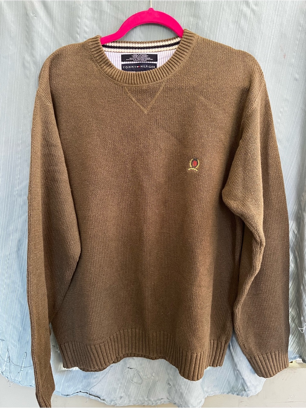 Preppy old money Tommy Hilfiger Men's Tennis olive green knit Crewneck Sweater